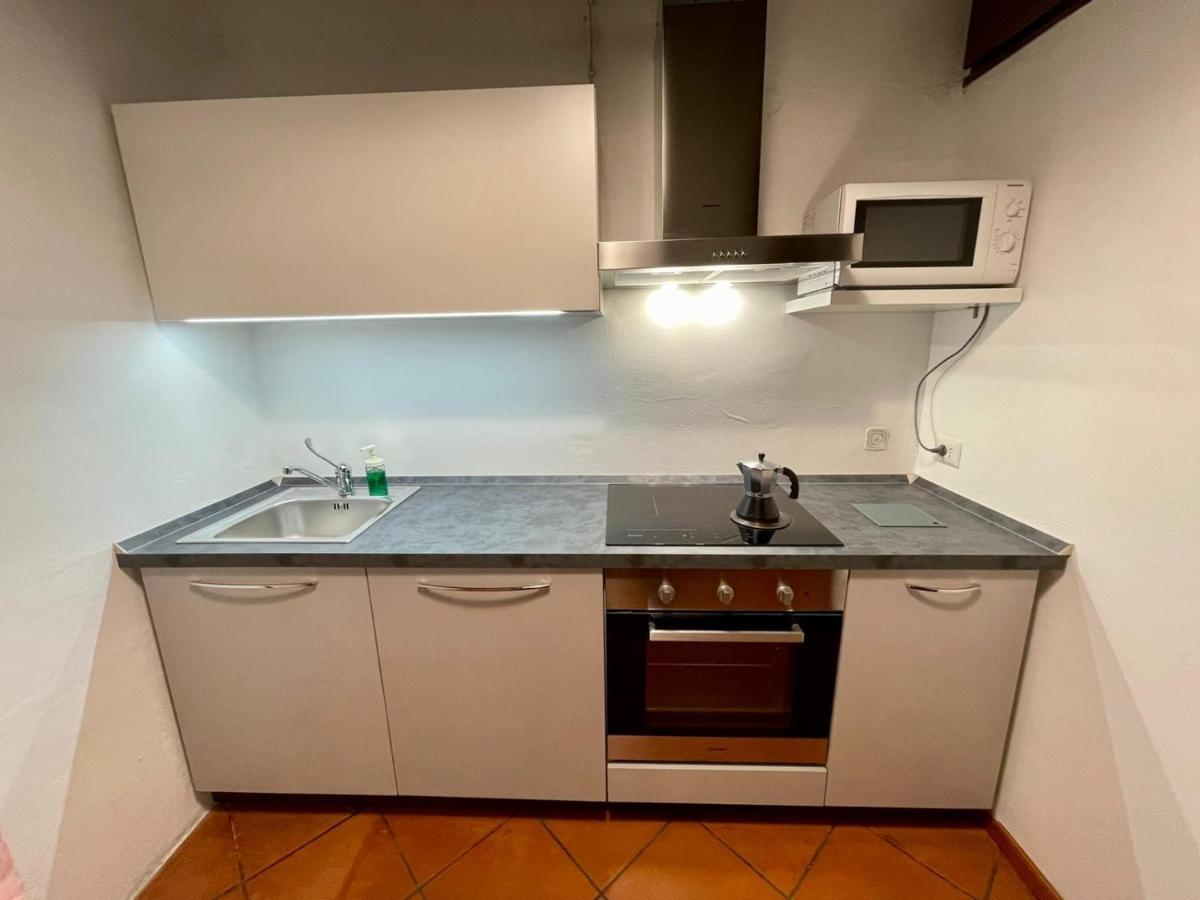 Sottoriva 12 City Center Large Apartment Apartment